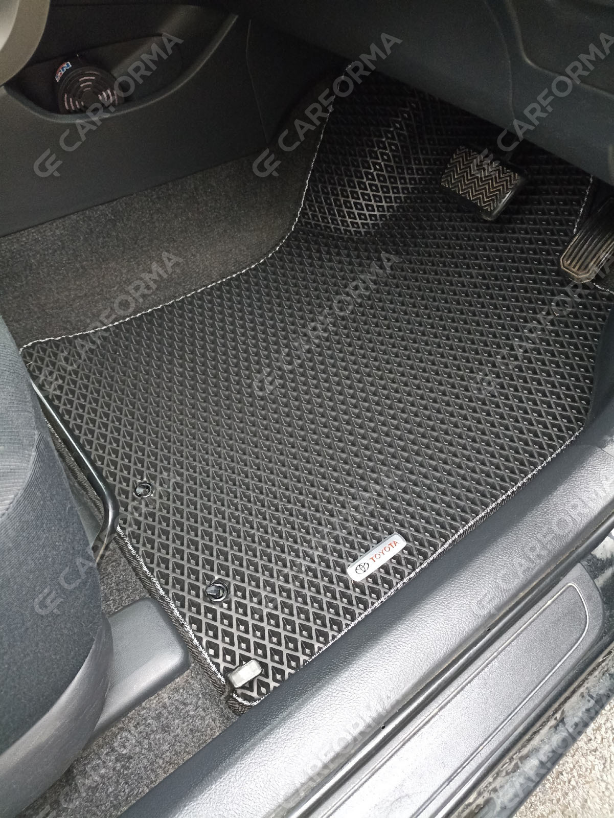 EVA коврики на Toyota Corolla Fielder (E14) 2006&nbsp;-&nbsp;2012 в Перми