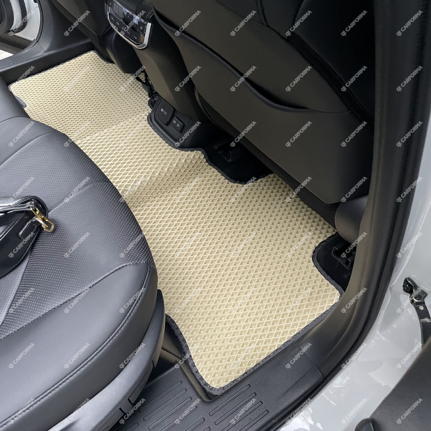 EVA коврики на Toyota Crown Kluger 2021&nbsp;-&nbsp;2025 в Перми