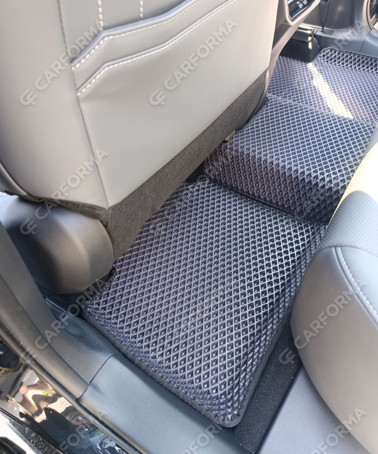 Ворсовые коврики на Toyota Wildlander II 2025&nbsp;-&nbsp;2026 в Перми