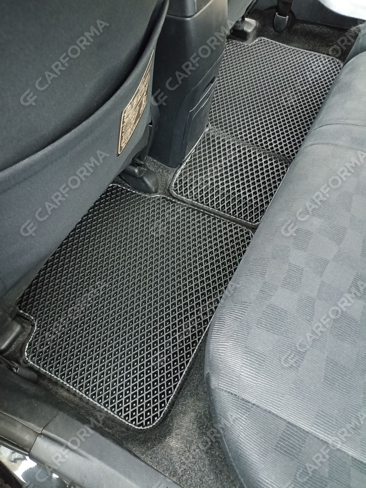 Ворсовые коврики на Toyota Corolla Axio (E14) 2006&nbsp;-&nbsp;2012 в Перми