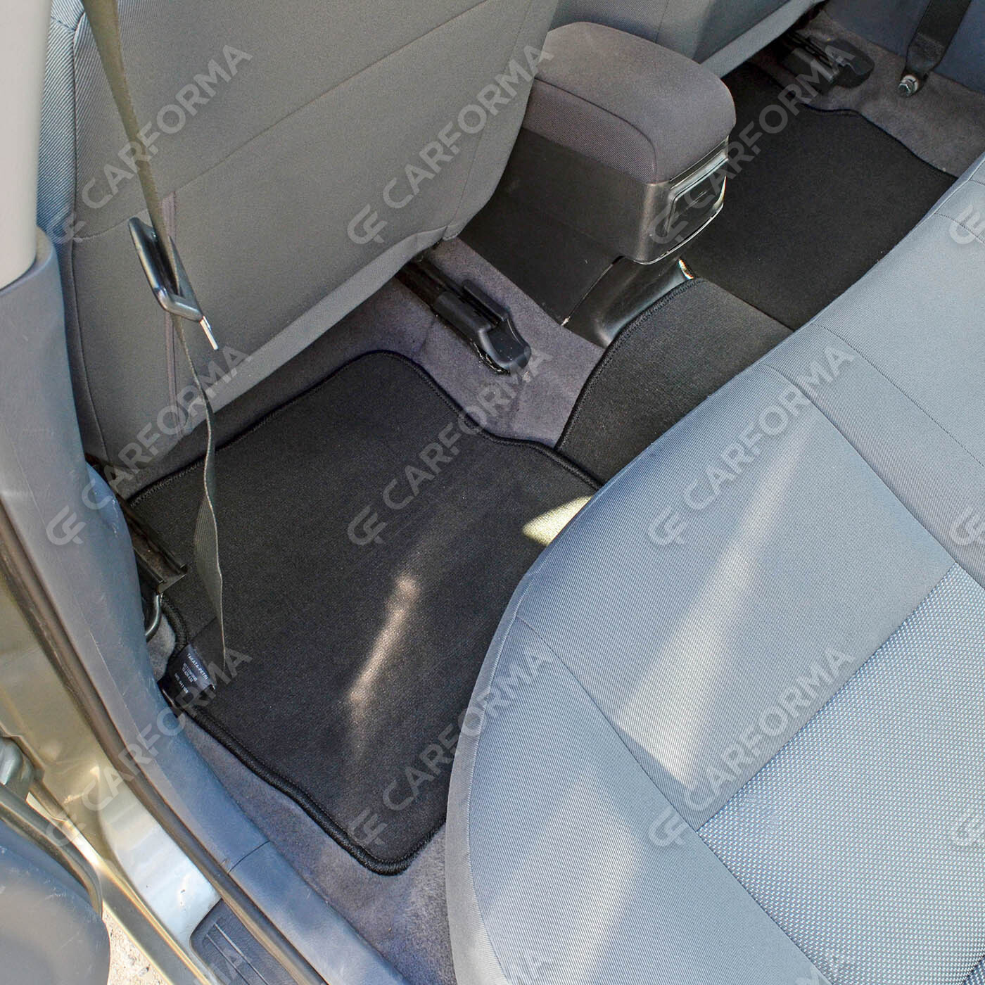 Ворсовые коврики на Nissan Almera 2 (N16) 2000&nbsp;-&nbsp;2006 в Перми