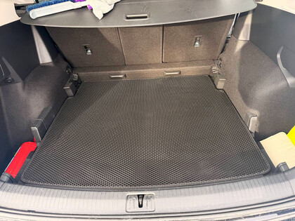 Ворсовые коврики на Volkswagen Tiguan L 2020 - 2026 в Перми Ворсовые коврики на Volkswagen Tiguan L 2020 - 2026 в Перми