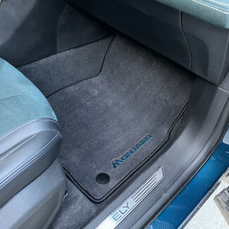 Коврики на Geely Monjaro 2022 - 2026 в Перми Коврики на Geely Monjaro 2022 - 2026 в Перми