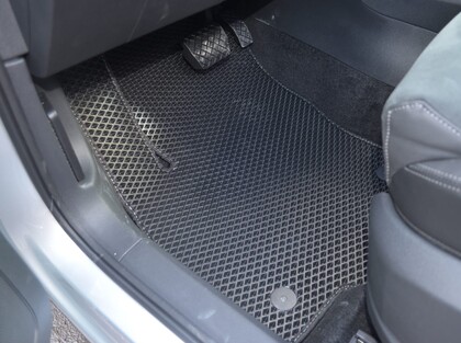 Ворсовые коврики на Seat Ateca 2016 - 2025 в Перми Ворсовые коврики на Seat Ateca 2016 - 2025 в Перми