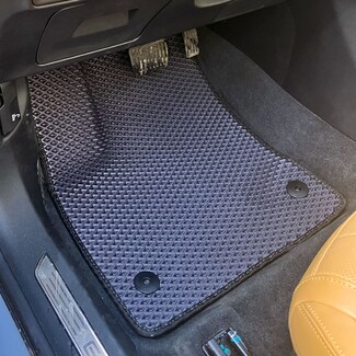 Коврики на Geely Monjaro 2022 - 2026 в Перми Коврики на Geely Monjaro 2022 - 2026 в Перми