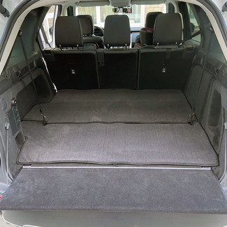Коврики на Land Rover Discovery V 2016 - 2025 в Перми
