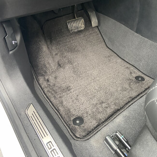 Коврики на Geely Monjaro 2022 - 2026 в Перми Коврики на Geely Monjaro 2022 - 2026 в Перми