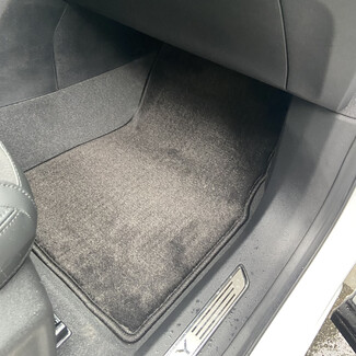 Коврики на Geely Monjaro 2022 - 2026 в Перми Коврики на Geely Monjaro 2022 - 2026 в Перми