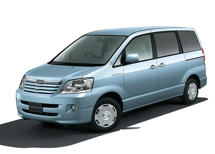 Ворсовые коврики на Toyota Noah (R60) 2001 - 2007 в Перми