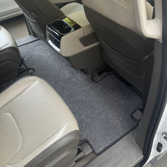 Коврики на KIA Carnival IV 11 мест 2020 - 2025 в Перми Коврики на KIA Carnival IV 11 мест 2020 - 2025 в Перми