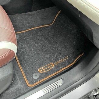 Коврики на Geely Monjaro 2022 - 2026 в Перми Коврики на Geely Monjaro 2022 - 2026 в Перми